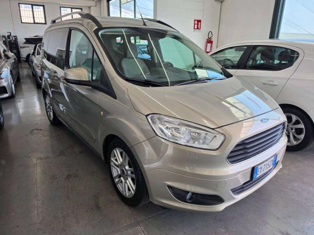 Ford Tourneo Courier 