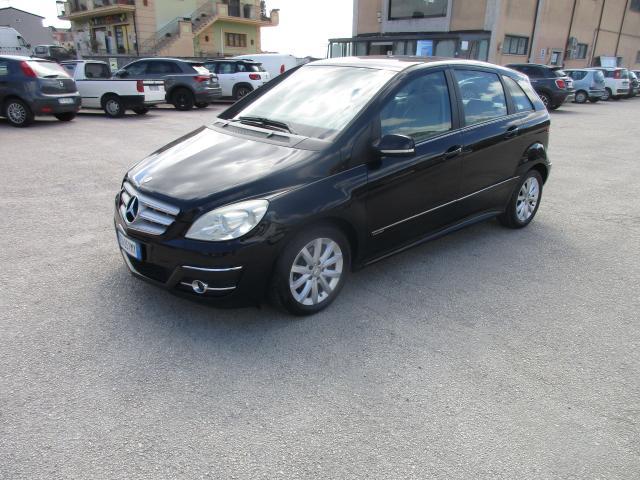 Mercedes Benz