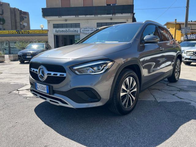 Mercedes Benz