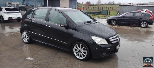 Mercedes Benz