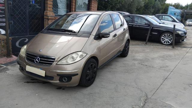 Mercedes Benz