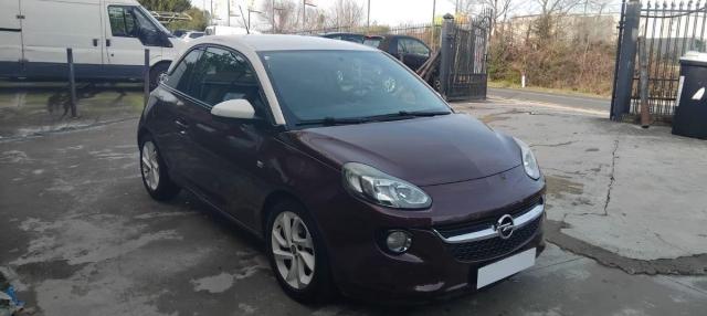 Opel Adam 