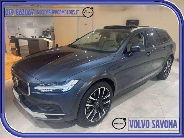 Volvo V90 