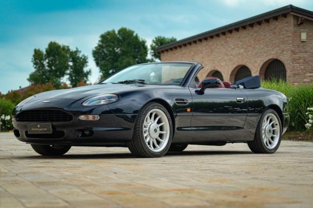Aston Martin Db7 