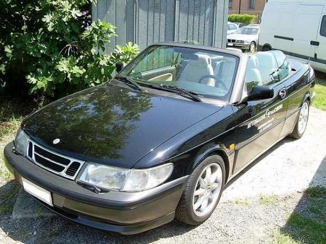 Saab 900 Cabrio 