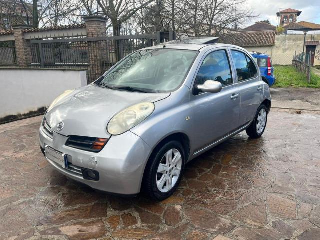 Nissan Micra 