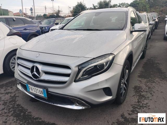 Mercedes Benz