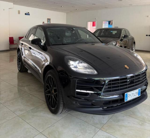 Porsche Macan 