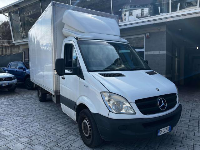 Mercedes Benz