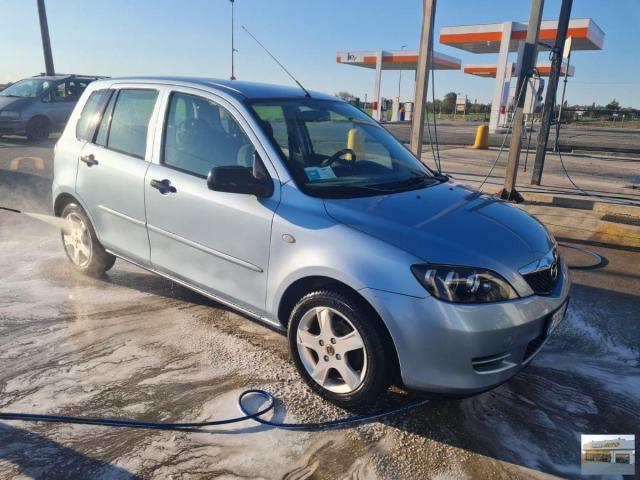 Mazda Mazda2 