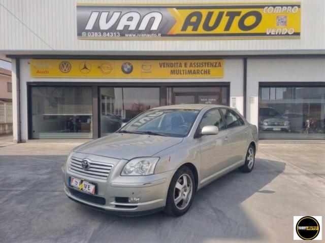 Toyota Avensis 