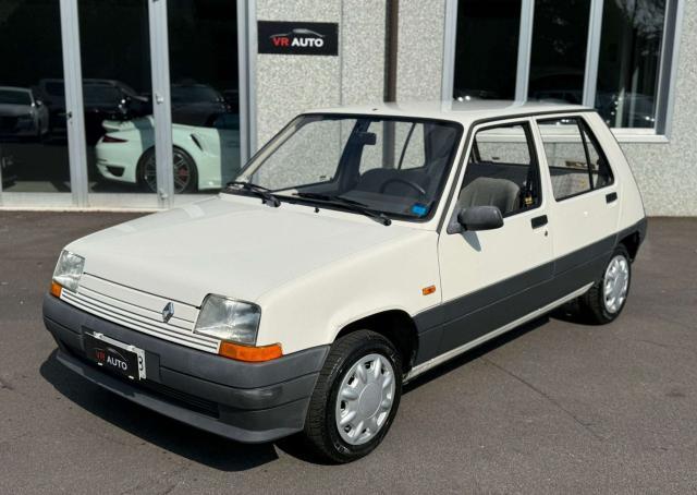 Renault R 5 