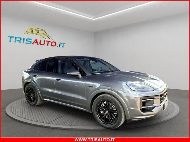 Porsche Cayenne Coupe' 
