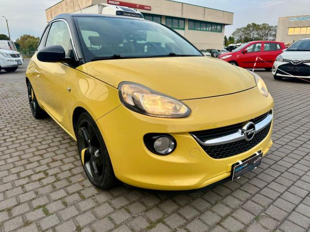 Opel Adam 