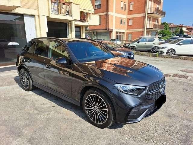 Mercedes Benz