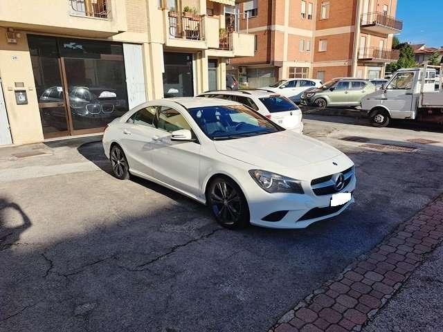 Mercedes Benz