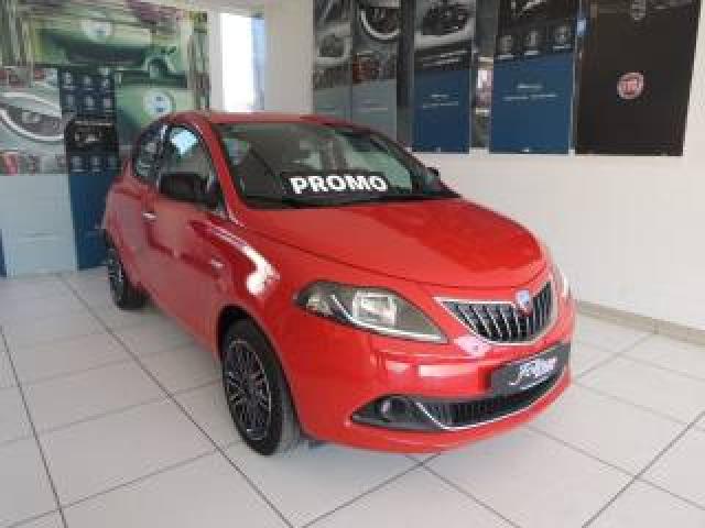 Lancia Ypsilon 1.0 Firefly 5 Porte S&s Hybrid Ecochic Gold 