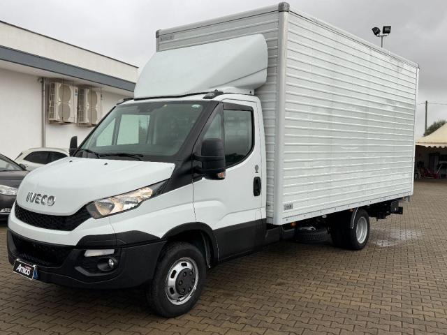 Iveco Daily 35c15 3.0 Sponda Idraulica Furgonatura 4.8 Lungo - 