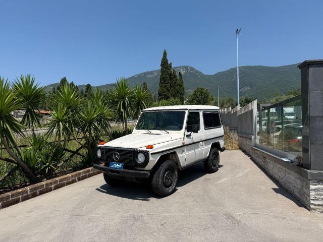 Mercedes Benz