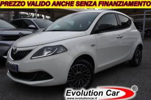 Lancia Ypsilon 1.0 Firefly 5 P. S&s Hybrid Gold  *cam*5 Posti* 