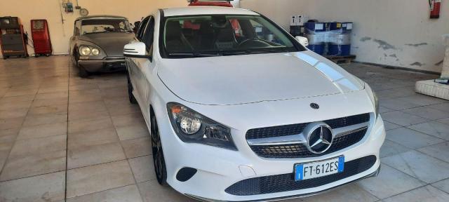 Mercedes Benz