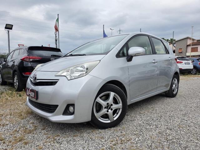Toyota Verso-S 