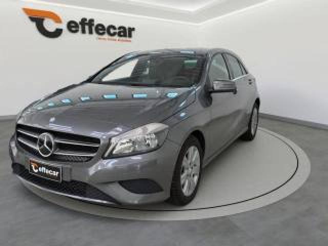 Mercedes Benz A 180 Premium 