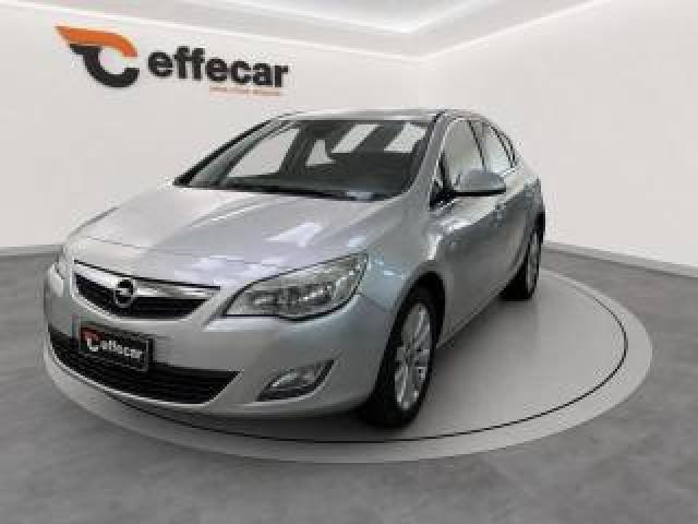 Opel Astra 1.6 16v Vvt 5 Porte Cosmo 