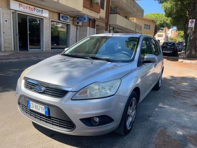 Ford Focus Station Wagon 