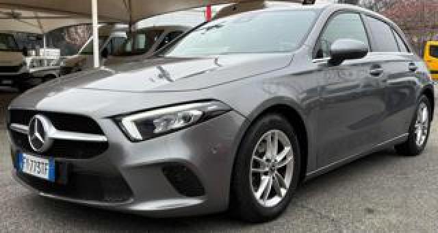 Mercedes Benz A 180 D Automatic Business Extra 