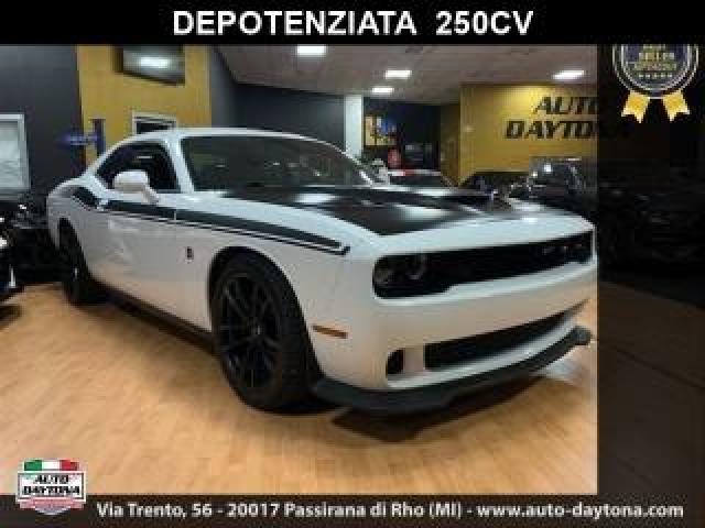 Dodge Challenger 6.4 V8 Autom 392 