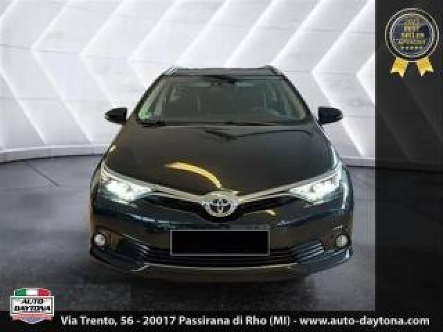 Toyota Auris Touring Sports 2.0 D-4d Lounge 