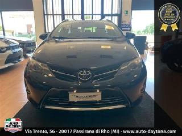 Toyota Auris Touring Sports 2.0 D-4d Lounge 