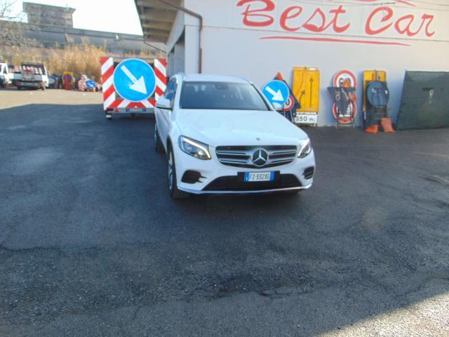 Mercedes Benz