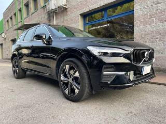 Volvo Xc60 2.0 B4 Awd Automatica Cerchi Da 19 Fari Full Led 