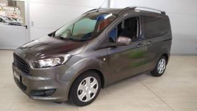 Ford Tourneo Courier 1.5 Tdci 75 Cv Plus 