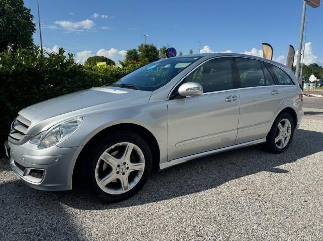 Mercedes Benz