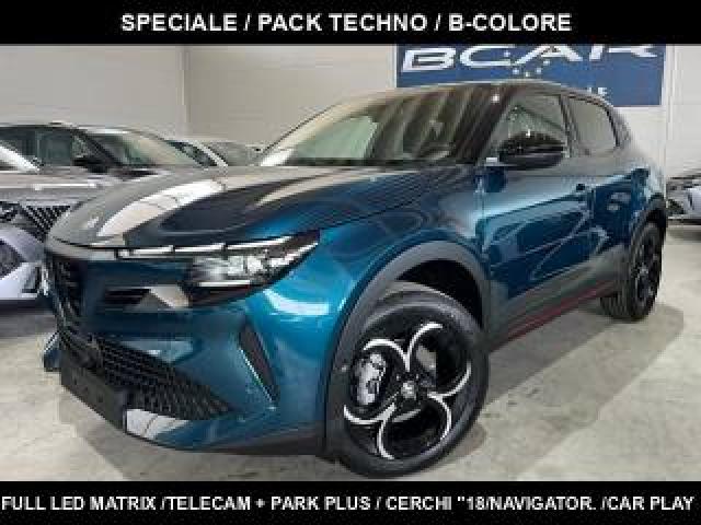 Alfa Romeo Junior 1.2 136cv Hybrid Edct6 Speciale B-Colore/pack Tech 