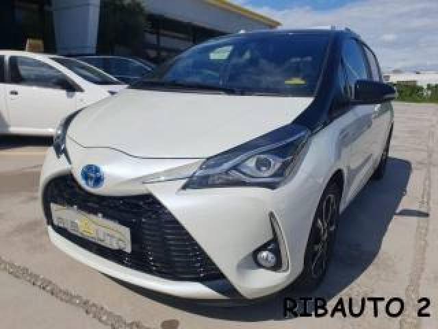 Toyota Yaris 1.5 Hybrid 5 Porte Trend 'White Edition' 