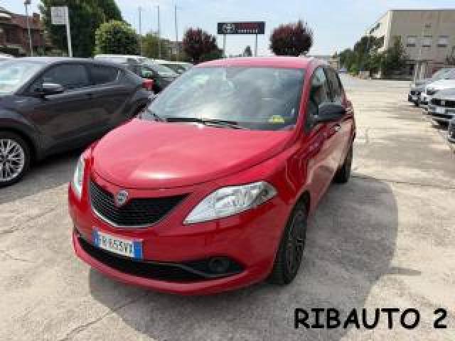 Lancia Ypsilon 1.2 69 Cv 5 Porte Gpl Ecochic Gold 