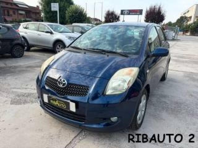 Toyota Yaris 1.0 5 Porte Luxury 
