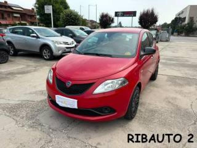 Lancia Ypsilon 1.2 69 Cv 5 Porte Gpl Ecochic Gold 