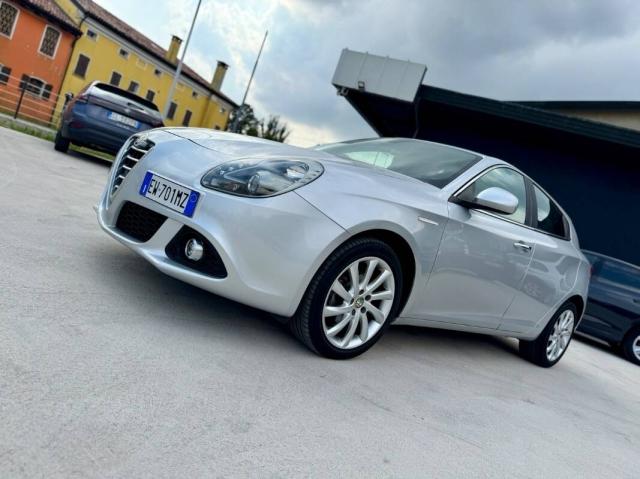 Alfa Romeo Giulietta 