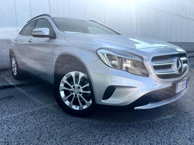 Mercedes Benz