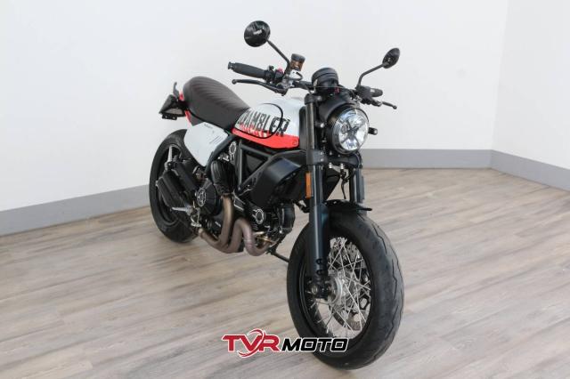Motos Bikes