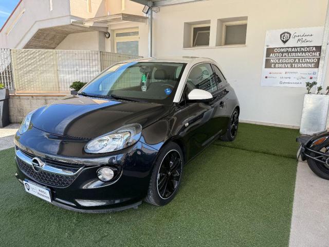 Opel Adam 