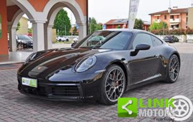 Porsche 911 Carrera 4s 