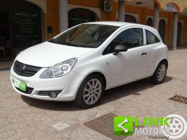 Opel Corsa 3 Porte 1.2 85 Cv - Gpl Di Serie 