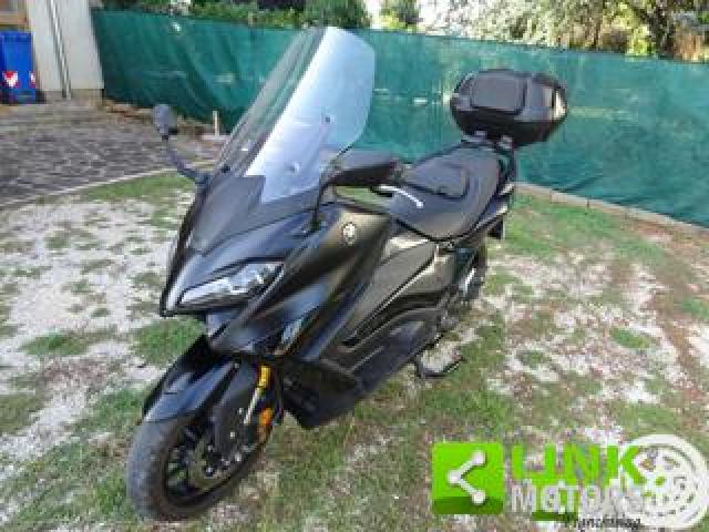 Yamaha T-Max 560 Tech 