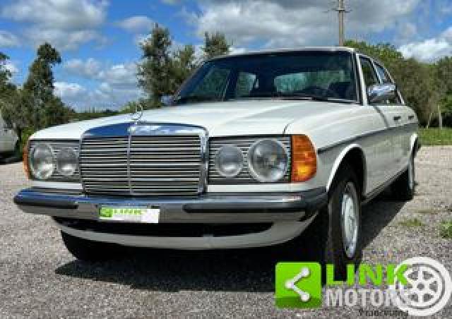 Mercedes Benz